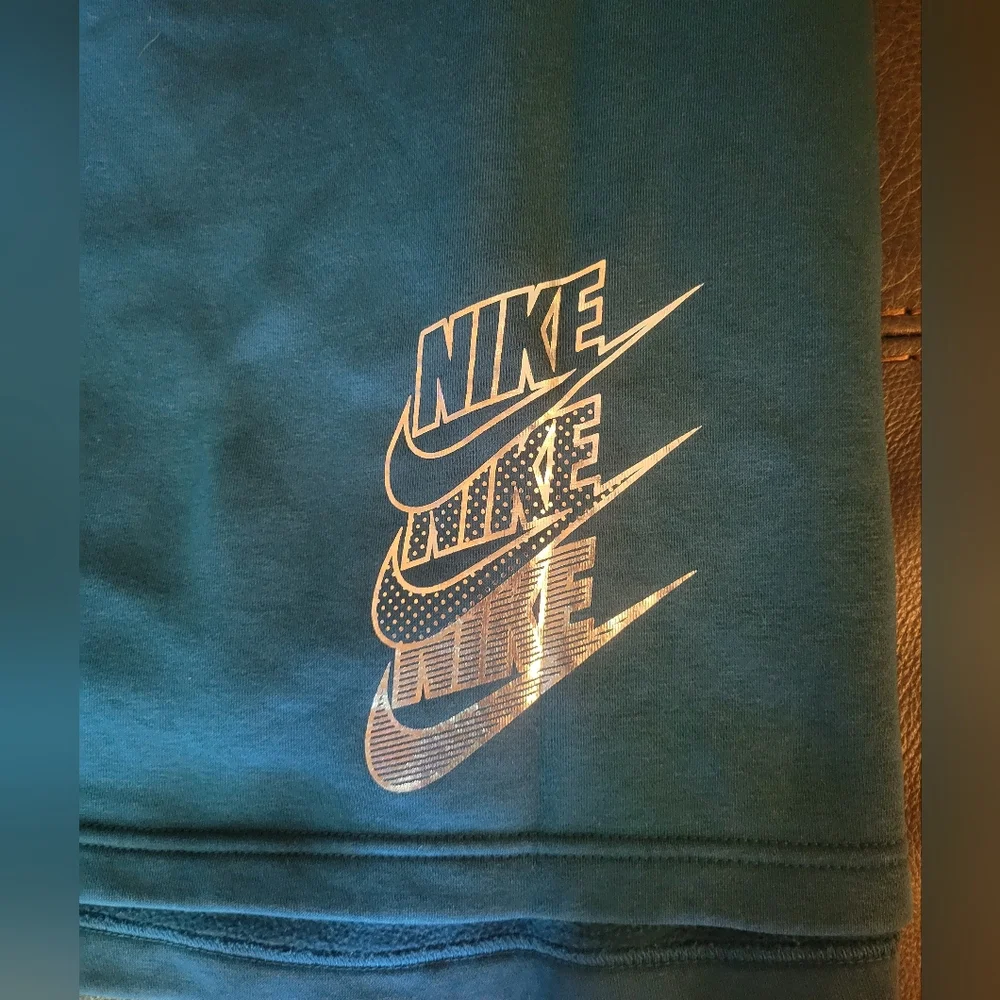 NWOT Nike Half Zip 'Just Do It' Pullover - Picture 5 of 11